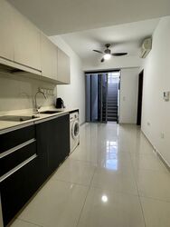 Suites 28 (D14), Apartment #433770671